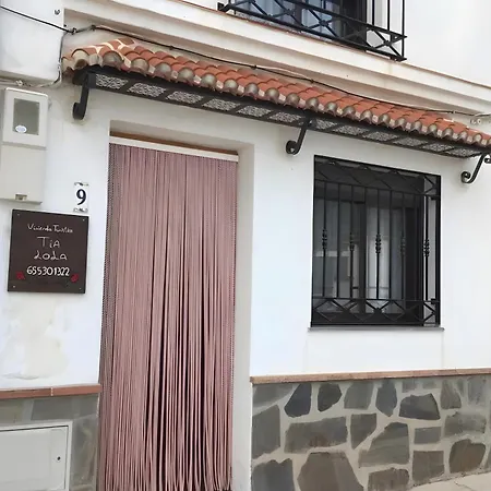 Hétvégi ház Casa Tia Lola *